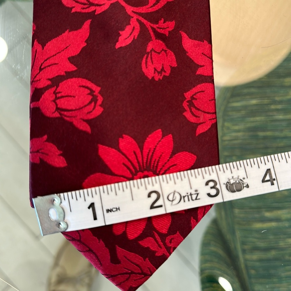 Like new Paul Smith tie